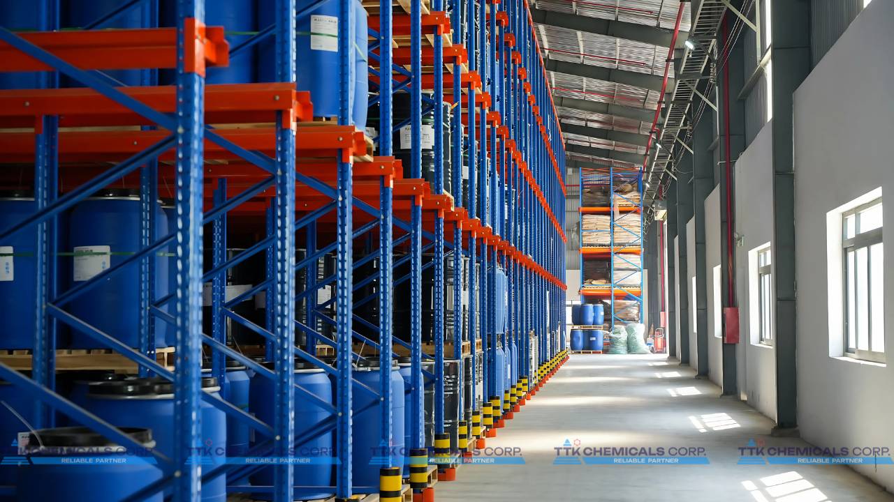 Hệ thống kho bãi quy mô lớn của T.T.K Chemicals